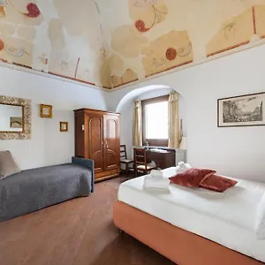 Colosseo 62 Apartment Rome