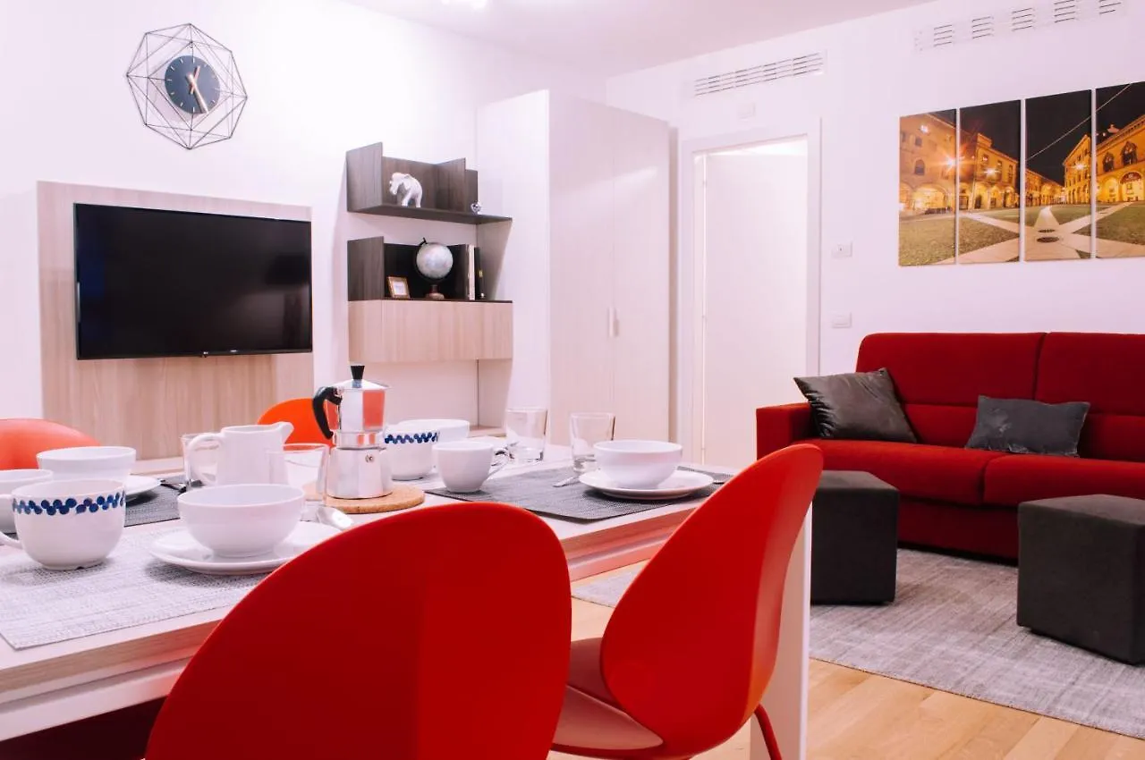 Appartamento Di Design Alle Due Torri Bologna 0*,  Italy